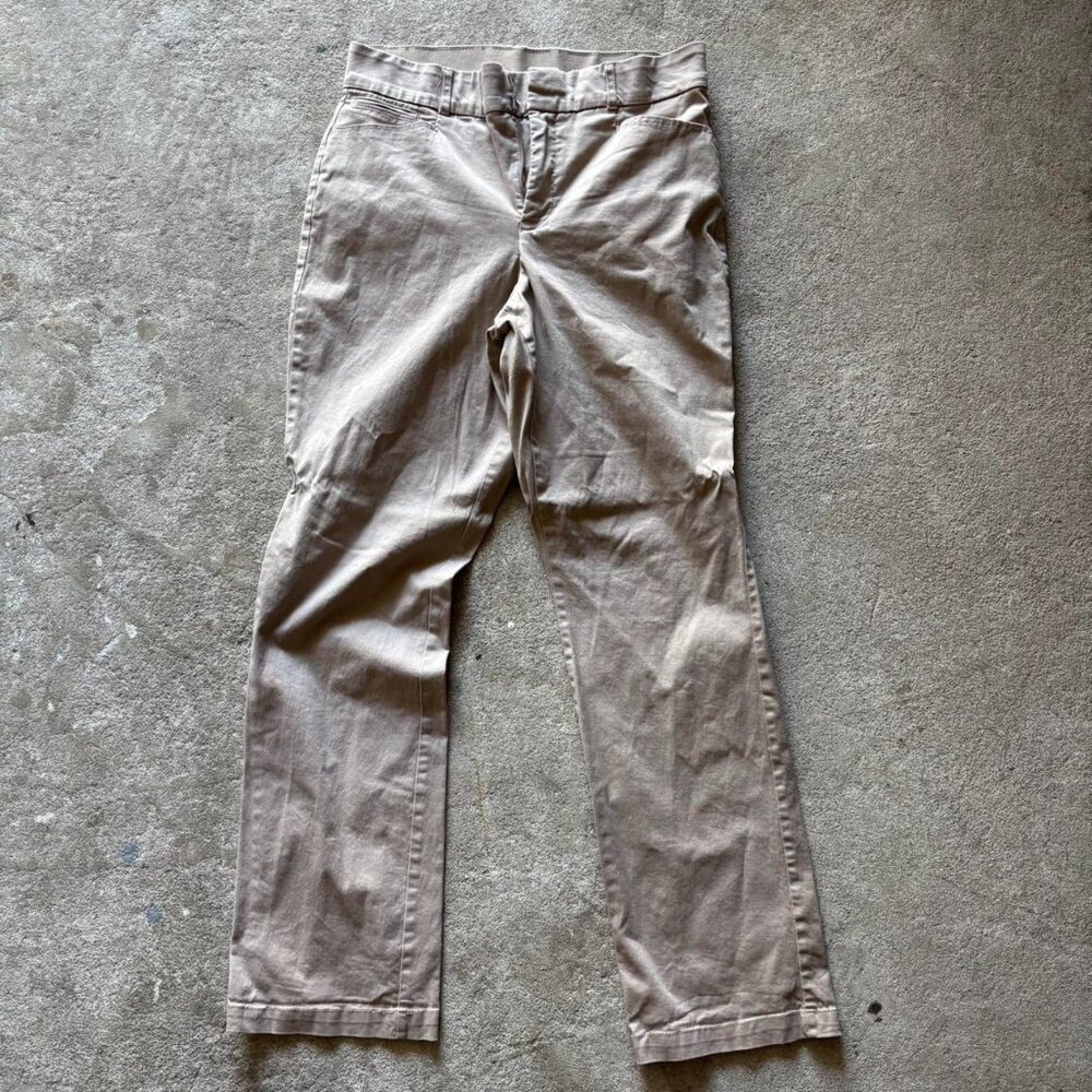 Beige Gloria Vanderbilt cotton straight leg pants